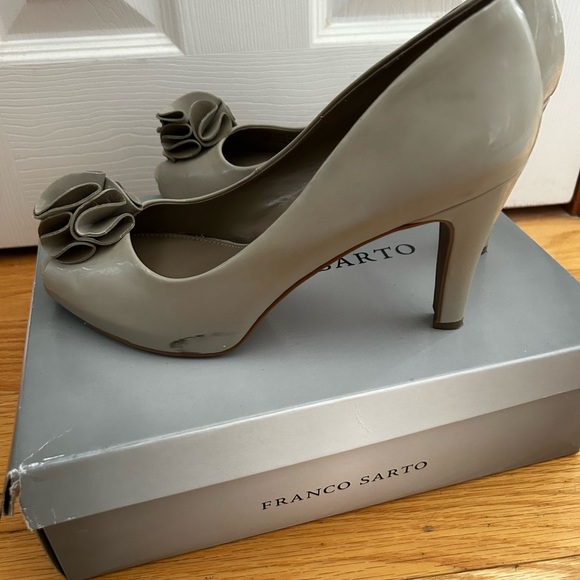 Franco Sarto Open Toe Pumps - Picture 5 of 6